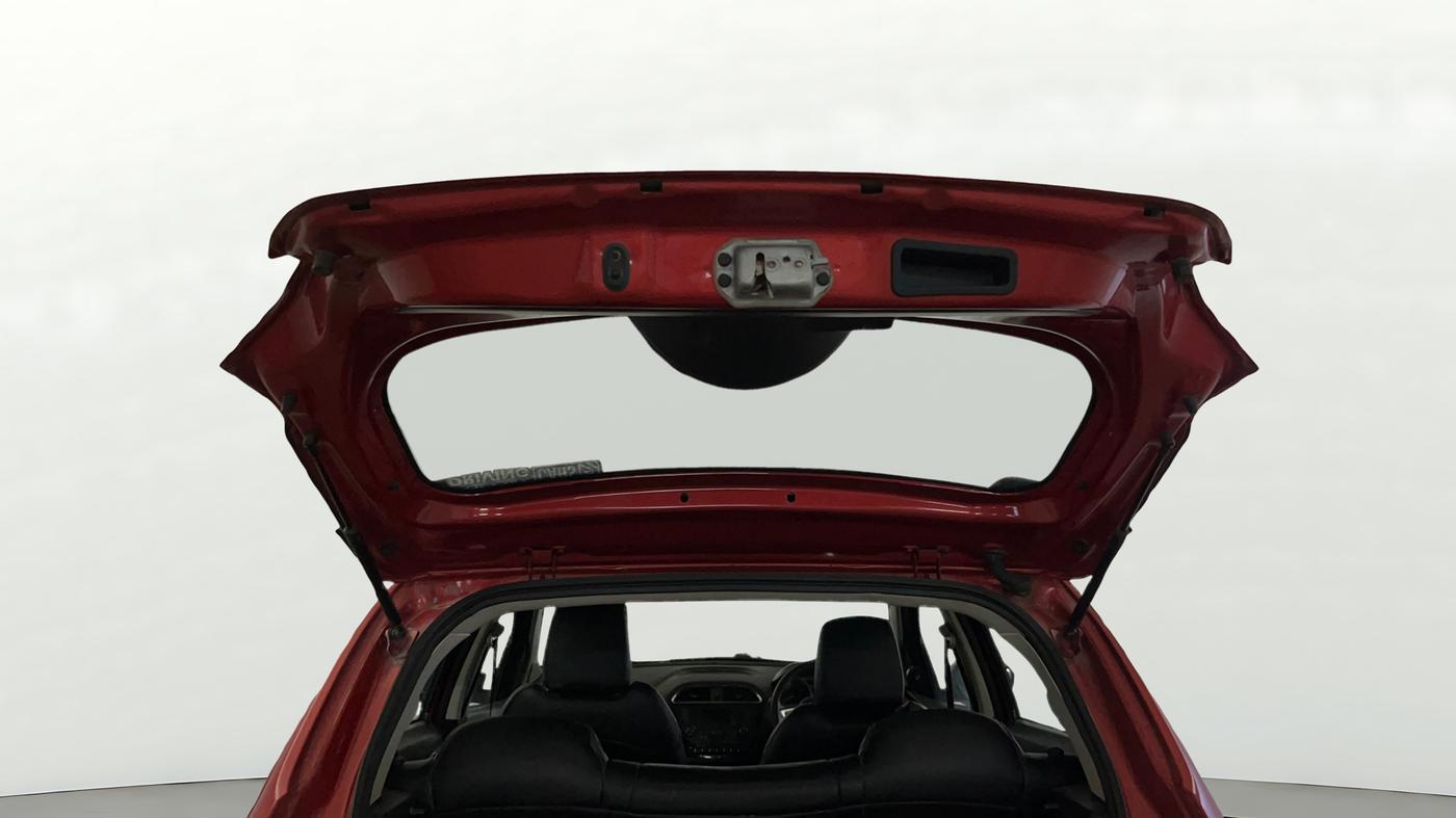 2017 Tata Tiago XZA PETROL, Petrol, Automatic, 85,002 km, Boot Door Open