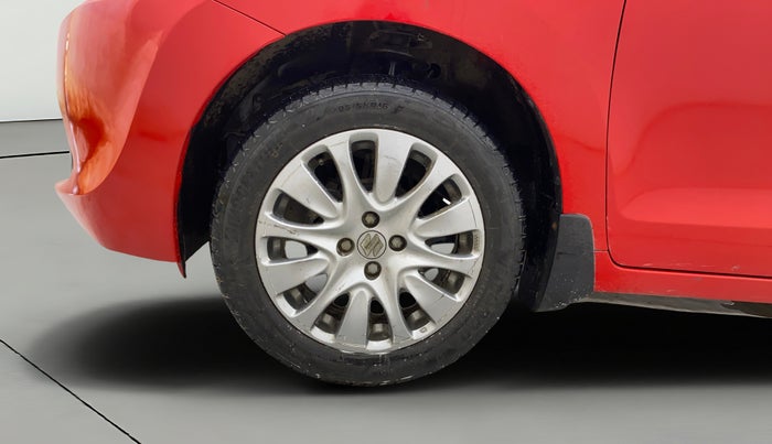 2016 Maruti Baleno ZETA PETROL 1.2, Petrol, Manual, 1,36,571 km, Left Front Wheel