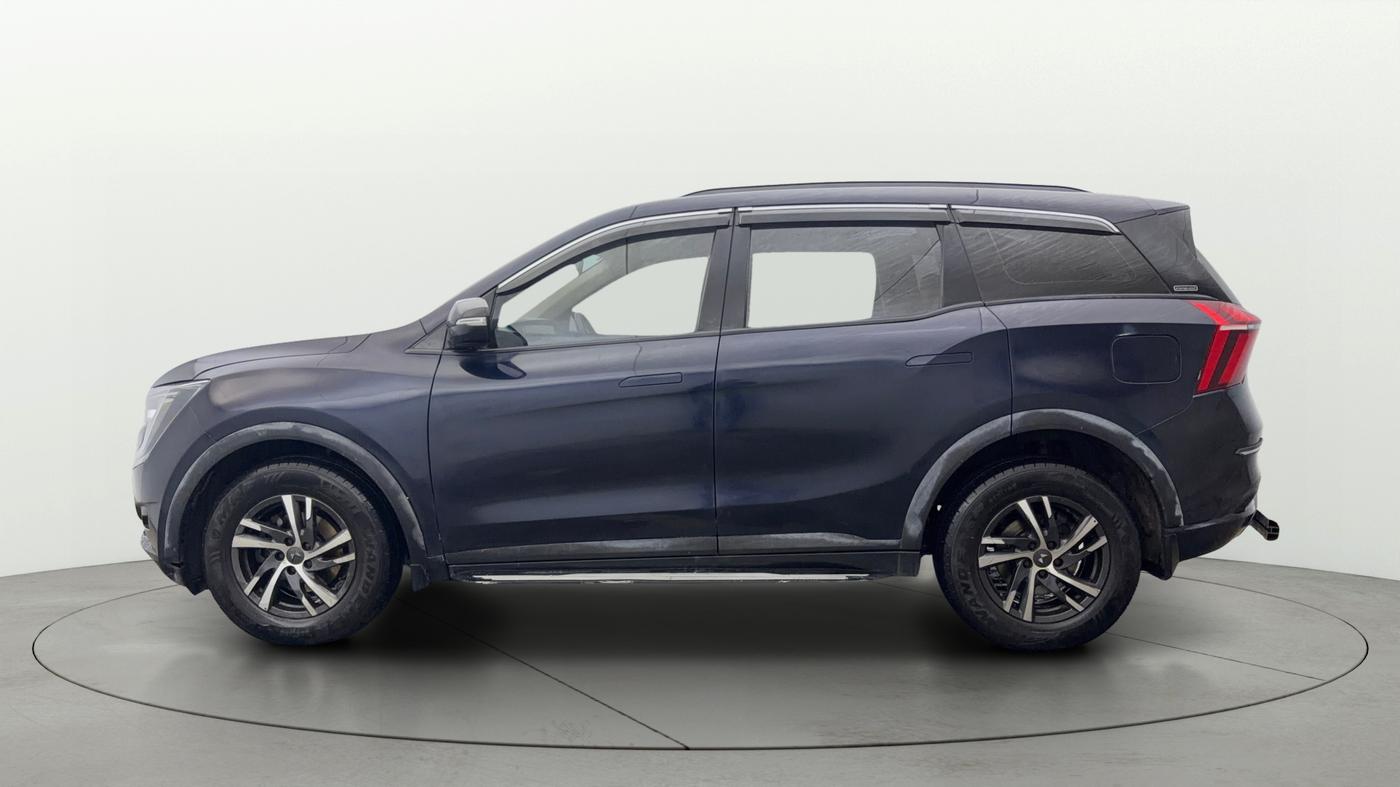 2022 Mahindra XUV700 AX 5 D AT 5 STR, Diesel, Automatic, 50,005 km, Left Side