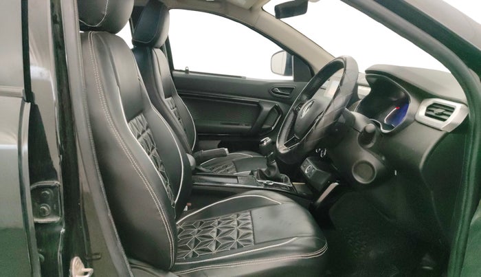 2024 Renault Kiger RXZ MT, Petrol, Manual, 38,293 km, Right Side Front Door Cabin