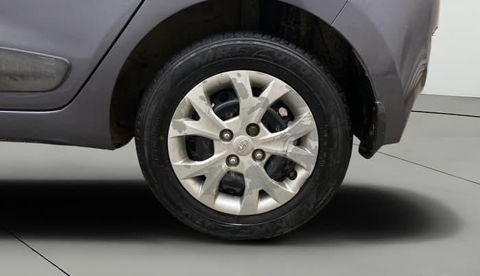 2015 Hyundai Grand i10 SPORTZ 1.1 CRDI, Diesel, Manual, 1,38,343 km, Left Rear Wheel