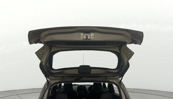 2018 Renault Kwid RXT 1.0 AMT (O), Petrol, Automatic, 49,343 km, Boot Door Open