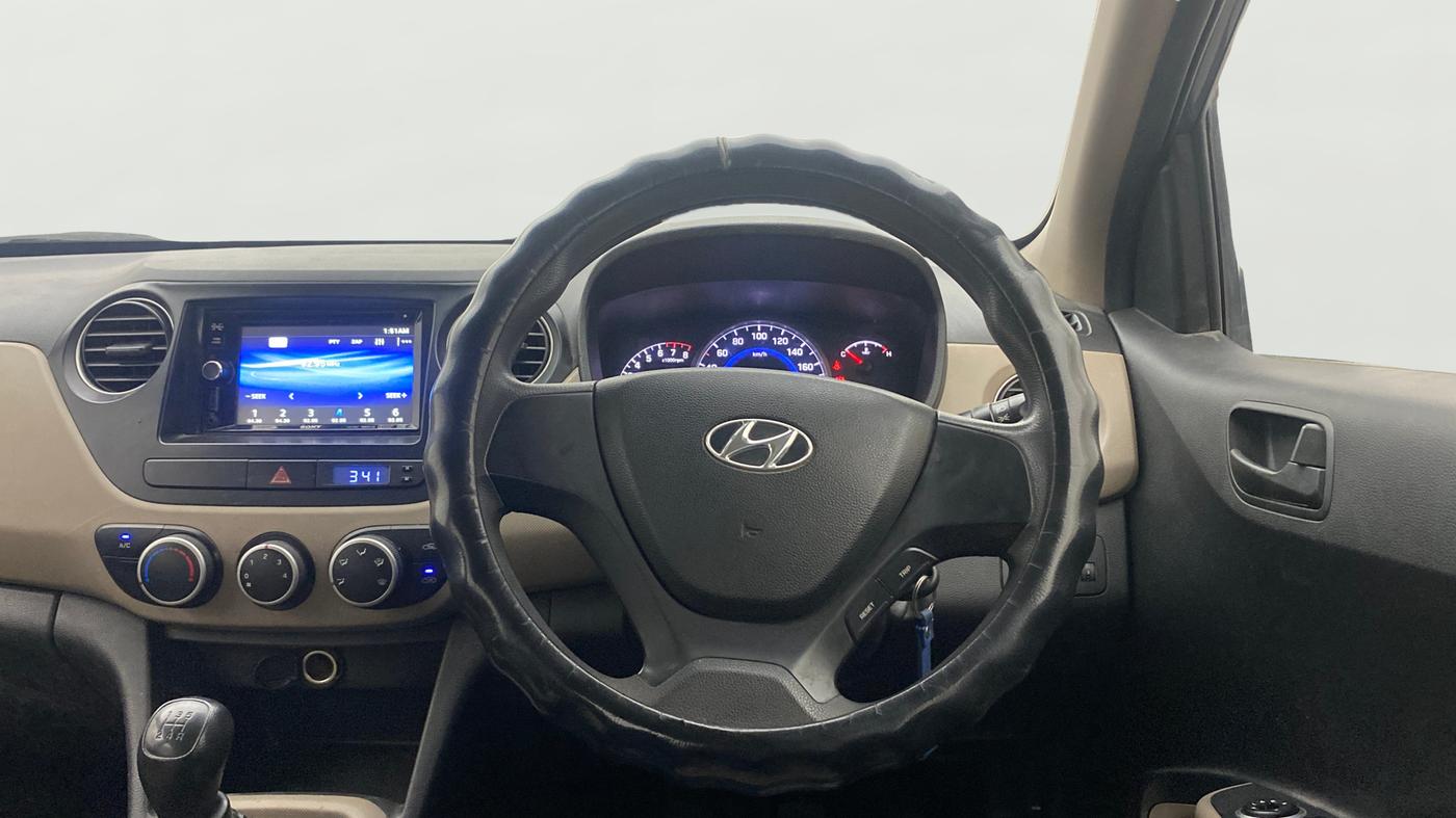 2015 Hyundai Grand i10 MAGNA 1.2 KAPPA VTVT, Petrol, Manual, 74,875 km, Steering Wheel Close Up