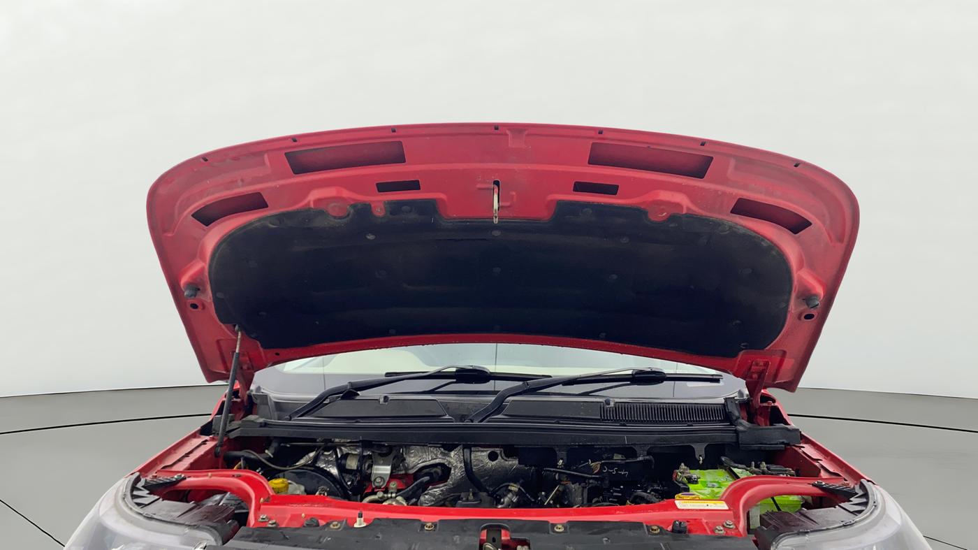 2019 Mahindra TUV300 T10, Diesel, Manual, 90,633 km, Open Bonet