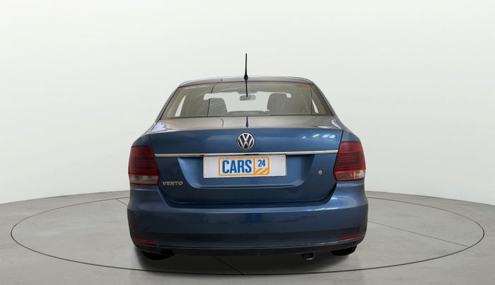 2017 Volkswagen Vento COMFORTLINE 1.6, Petrol, Manual, 75,158 km, Back/Rear