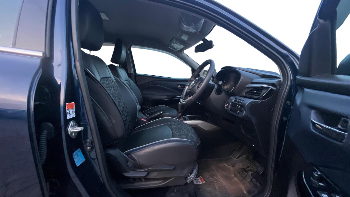2025 Maruti Baleno ALPHA PETROL 1.2, Petrol, Manual, 5,192 km, Right Side Front Door Cabin