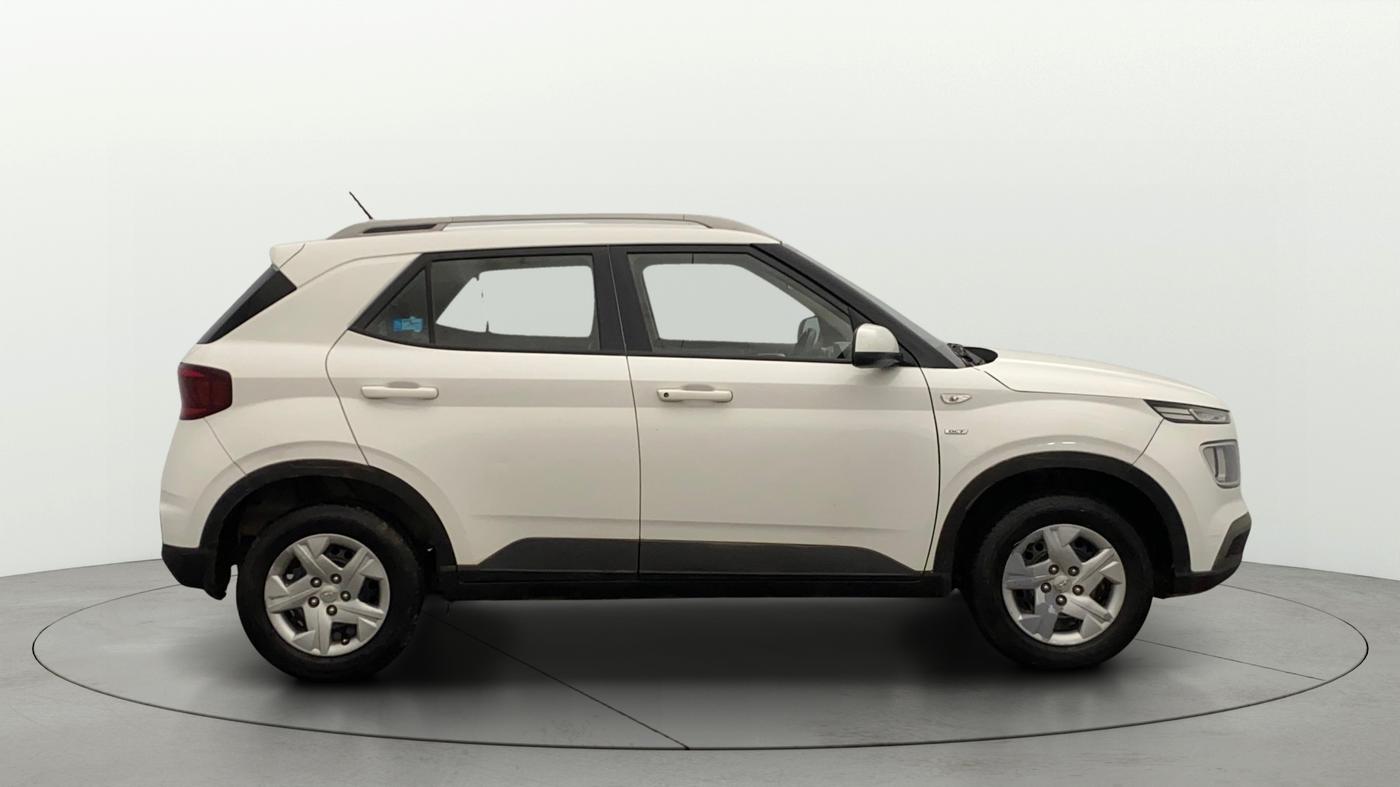2021 Hyundai VENUE S 1.0 TURBO DCT, Petrol, Automatic, 1,29,717 km, Right Side View