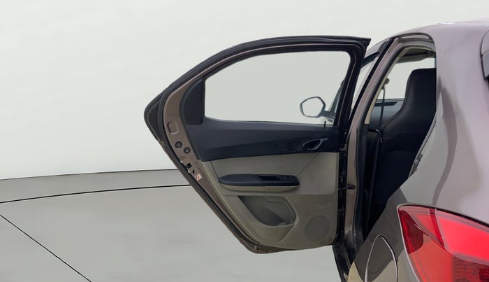 2017 Tata Tiago XM PETROL, Petrol, Manual, 45,332 km, LHS Rear Door