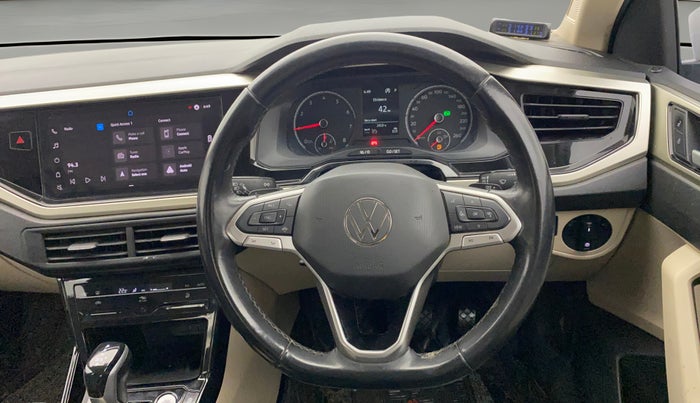 2022 Volkswagen VIRTUS HIGHLINE TSI 1.0 AT, Petrol, Automatic, 65,564 km, Steering Wheel Close Up
