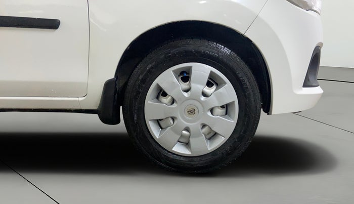 2017 Maruti Alto K10 LXI (O), CNG, Manual, 77,470 km, Right Front Wheel