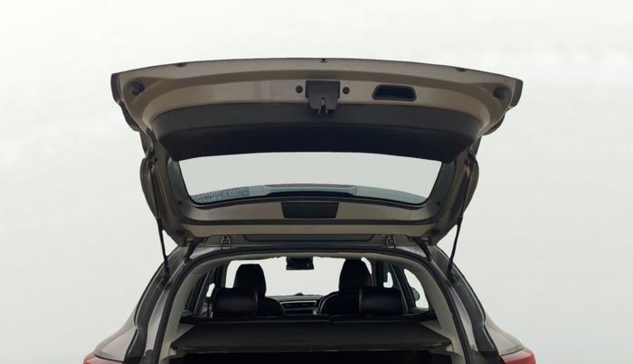 2023 MG ASTOR SUPER 1.5 MT, Petrol, Manual, 48,083 km, Boot Door Open