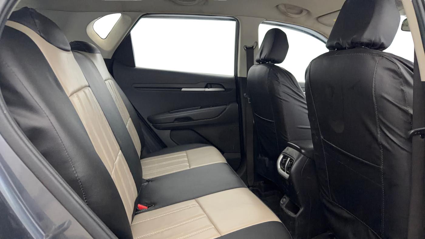2023 KIA SONET HTK 1.2 PETROL MT, Petrol, Manual, 62,712 km, Right Side Rear Door Cabin