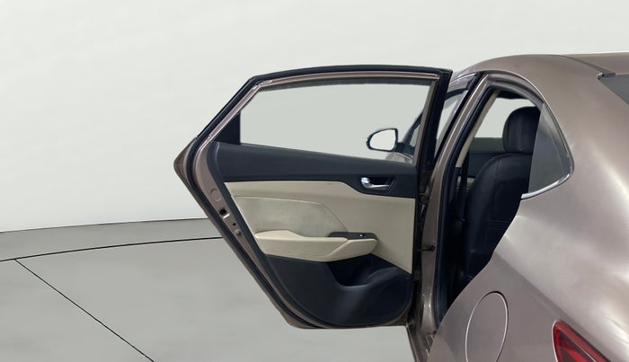 2018 Hyundai Verna 1.6 VTVT SX, Petrol, Manual, 51,170 km, LHS Rear Door