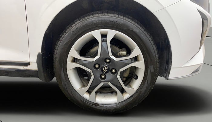 2025 Hyundai NEW I20 SPORTZ 1.2 MT, Petrol, Manual, 21,264 km, Right Front Wheel
