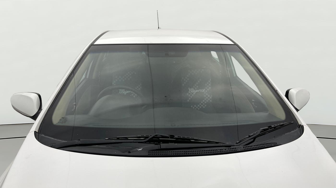 2014 Hyundai Verna FLUIDIC 1.6 VTVT SX, Petrol, Manual, 48,332 km, Front Windshield