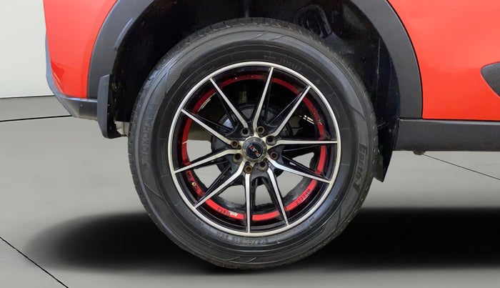 2021 Tata NEXON XM SUNROOF PETROL, Petrol, Manual, 62,197 km, Right Rear Wheel