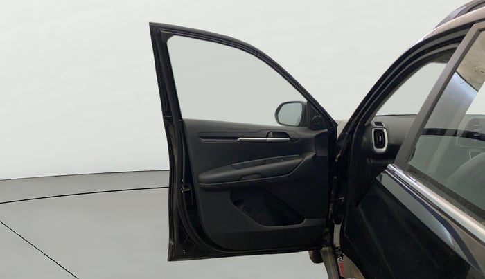 2023 KIA SONET HTK PLUS 1.2, Petrol, Manual, 17,883 km, LHS Front Door