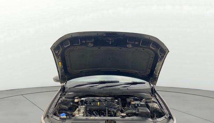 2024 Hyundai Verna SX (O) 1.5 MPI MT, Petrol, Manual, 29,076 km, Open Bonet