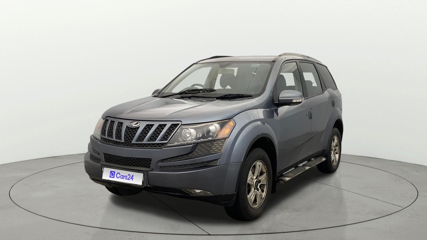 2014 Mahindra XUV500 W8, Diesel, Manual, 86,374 km, Left Front Diagonal