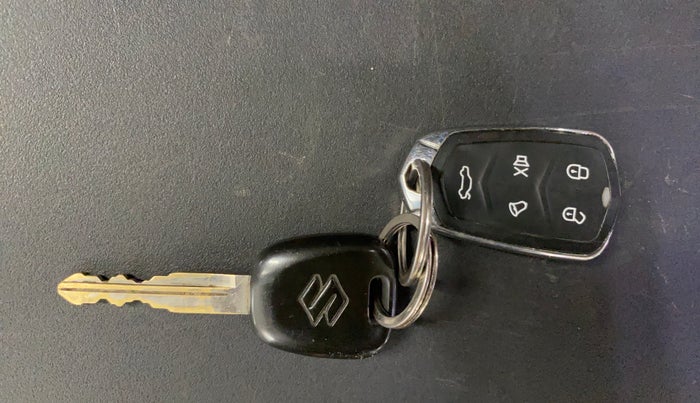 2018 Maruti Celerio VXI, Petrol, Manual, 76,709 km, Key Close Up