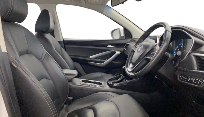 2020 MG HECTOR SHARP 1.5 DCT PETROL, Petrol, Automatic, 41,580 km, Right Side Front Door Cabin