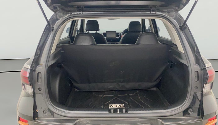 2023 Hyundai VENUE S 1.2, Petrol, Manual, 14,946 km, Boot Open Zoomed View