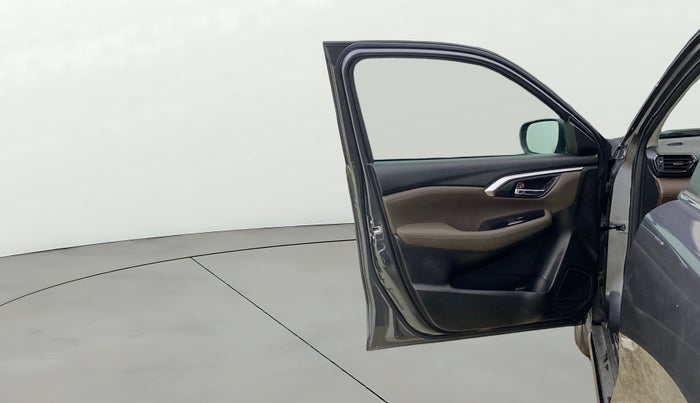 2023 Toyota URBAN CRUISER HYRYDER V HYBRID, Hybrid, Automatic, 21,588 km, LHS Front Door