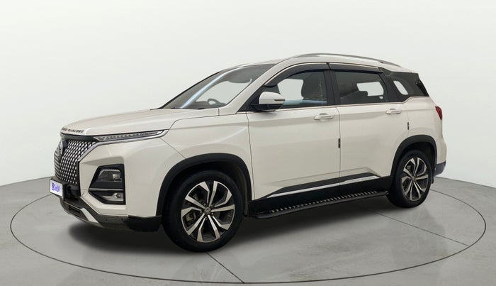 2024 MG HECTOR PLUS SHARP PRO 2.0 TURBO DIESEL 7 STR, Diesel, Manual, 25,742 km, Left Front Diagonal