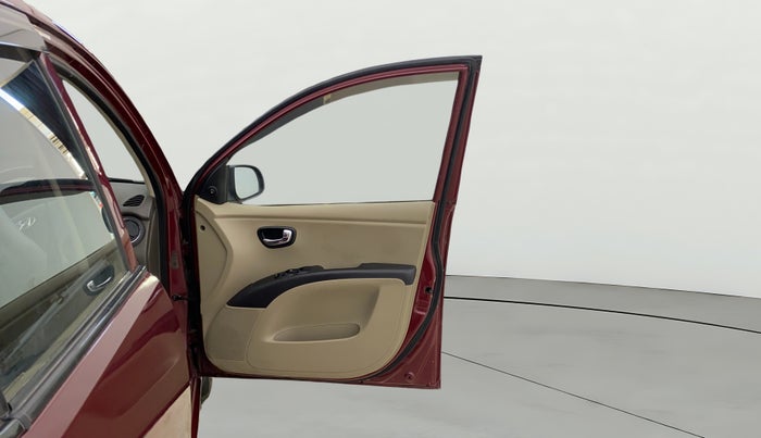 2014 Hyundai i10 SPORTZ 1.1, Petrol, Manual, 80,529 km, RHS Front Door