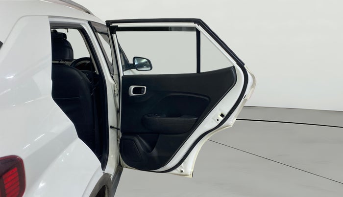 2020 Hyundai VENUE S 1.2, Petrol, Manual, 54,612 km, RHS Rear Door