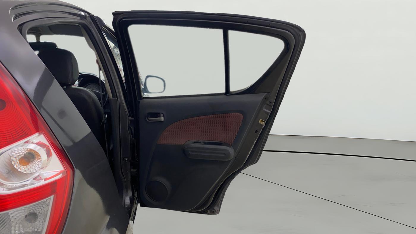 2015 Maruti Ritz VXI, CNG, Manual, 61,844 km, RHS Rear Door
