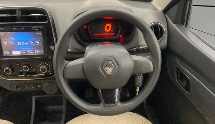 2016 Renault Kwid RXT 0.8, Petrol, Manual, 71,107 km, Steering Wheel Close Up