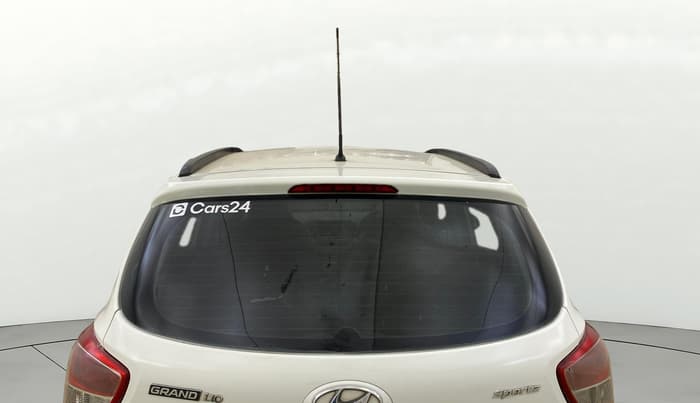 2017 Hyundai Grand i10 SPORTZ AT 1.2 KAPPA VTVT, Petrol, Automatic, 64,884 km, Rear Windshield