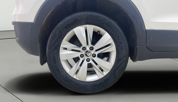 2021 Skoda KUSHAQ AMBITION 1.0L TSI MT, Petrol, Manual, 53,883 km, Right Rear Wheel