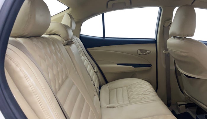 2020 Toyota YARIS J MT, Petrol, Manual, 49,011 km, Right Side Rear Door Cabin