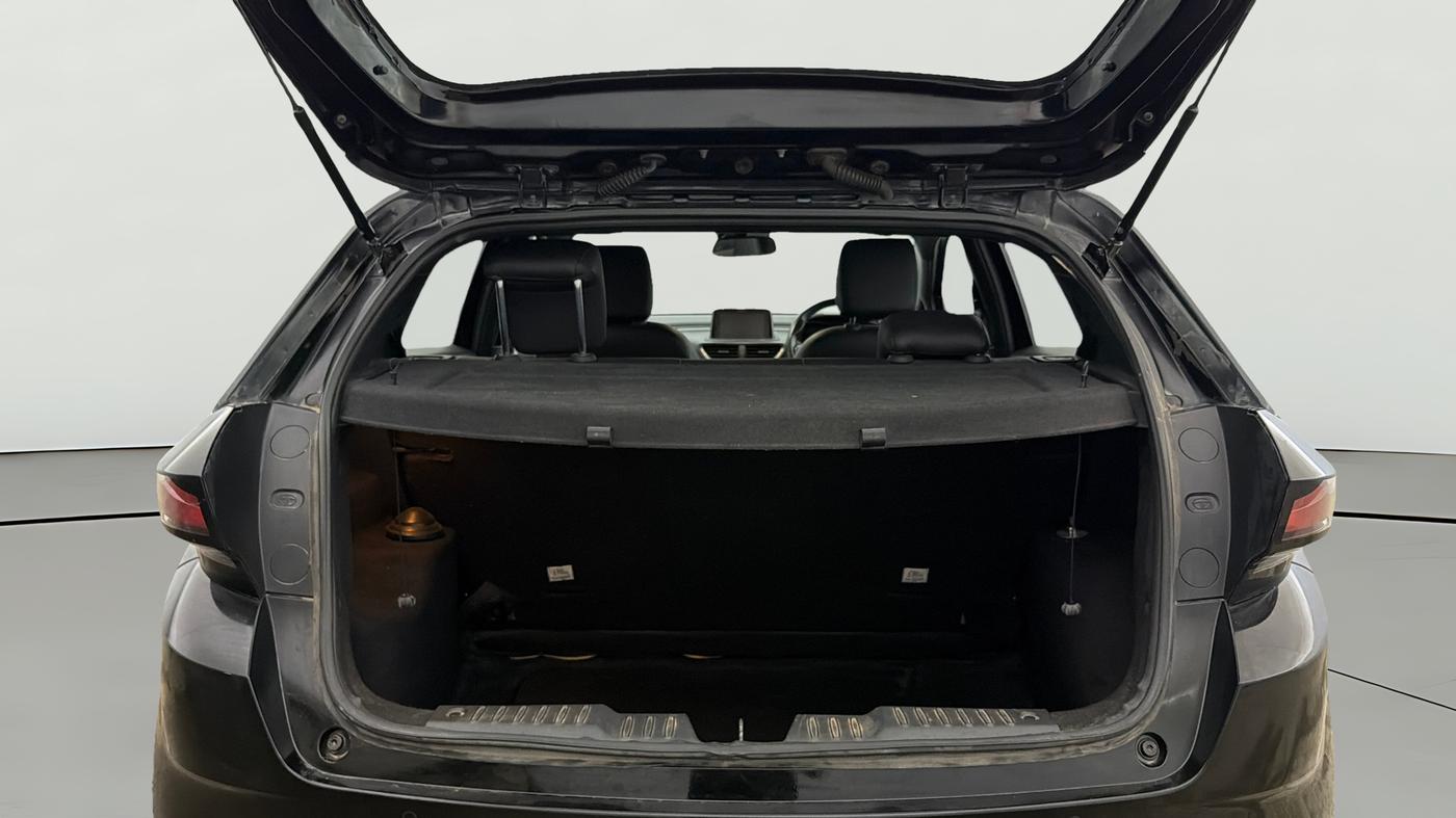 2021 Tata ALTROZ XZ PLUS PETROL DARK EDITION, Petrol, Manual, 42,772 km, Boot Open Zoomed View