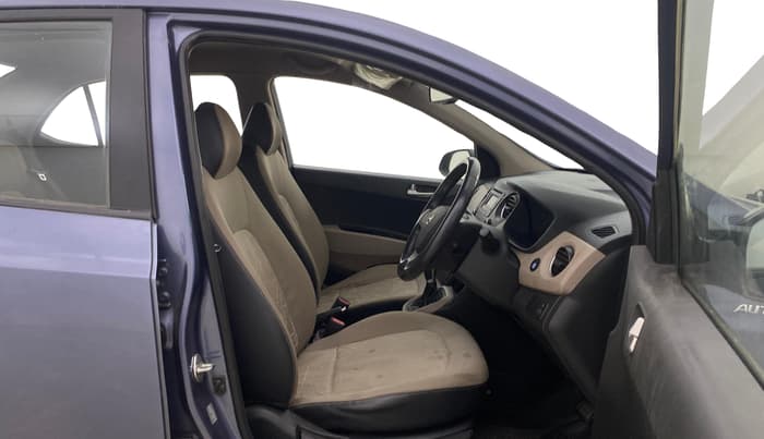2015 Hyundai Xcent SX AT 1.2 (O), Petrol, Automatic, 41,007 km, Right Side Front Door Cabin