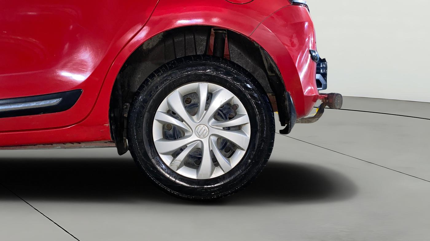 2021 Maruti Swift VXI, Petrol, Manual, 59,978 km, Left Rear Wheel
