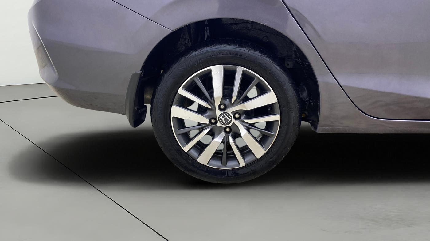 2021 Honda City 1.5L I-VTEC ZX CVT, Petrol, Automatic, 1,05,549 km, Right Rear Wheel
