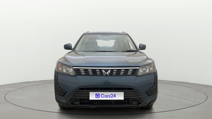 2023 Mahindra XUV300 W6 1.2 PETROL AMT, Petrol, Automatic, 16,104 km, Front