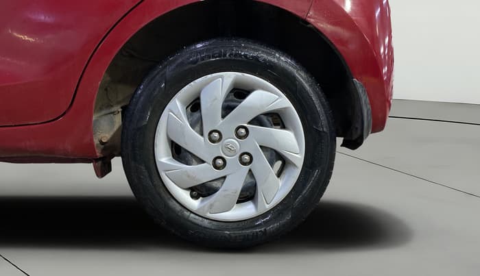 2018 Hyundai NEW SANTRO SPORTZ CNG, CNG, Manual, 68,127 km, Left Rear Wheel