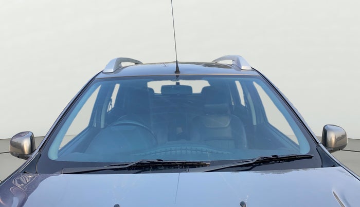 2017 Nissan Terrano XV D PREMIUM AMT, Diesel, Automatic, 91,104 km, Front Windshield