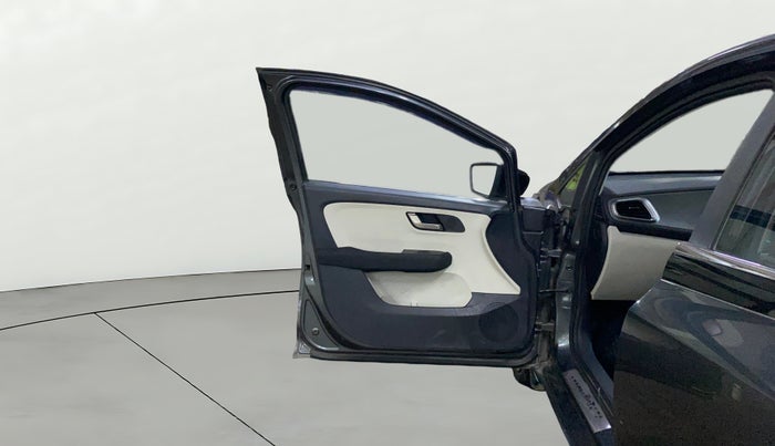 2023 Tata ALTROZ XZA, Petrol, Automatic, 14,383 km, LHS Front Door