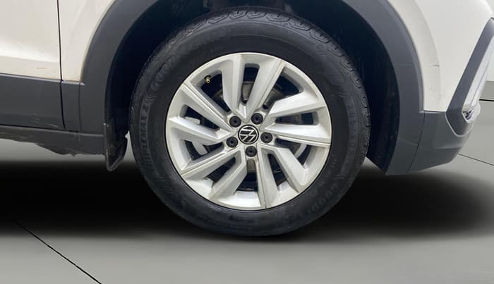 2021 Volkswagen TAIGUN HIGHLINE 1.0 TSI AT, Petrol, Automatic, 76,201 km, Right Front Wheel