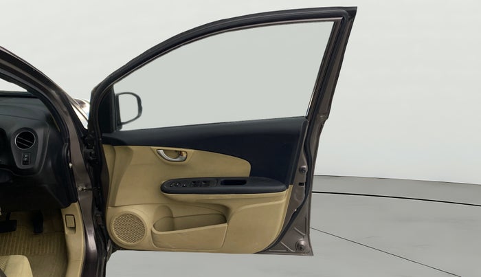 2015 Honda Brio VX AT, Petrol, Automatic, 72,594 km, RHS Front Door