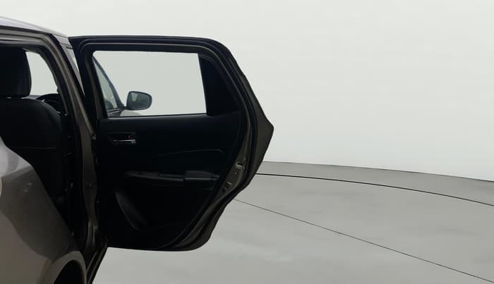2020 Maruti Swift ZXI AMT, Petrol, Automatic, 36,519 km, RHS Rear Door
