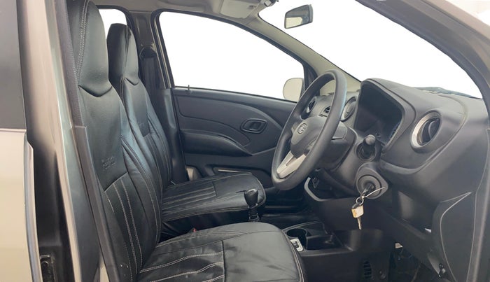 2017 Datsun Redi Go T (O), Petrol, Manual, 33,632 km, Right Side Front Door Cabin