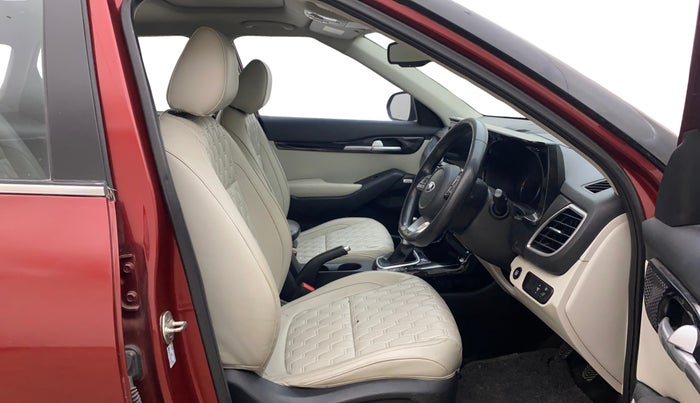 2020 KIA SELTOS HTX PLUS 1.5 DIESEL, Diesel, Manual, 76,870 km, Right Side Front Door Cabin