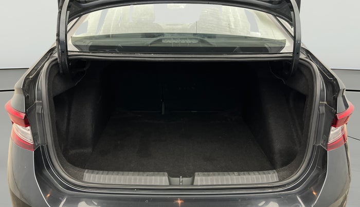 2022 Skoda SLAVIA STYLE 1.0L TSI MT, Petrol, Manual, 63,975 km, Boot Open Zoomed View