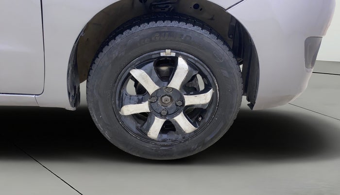 2016 Maruti Wagon R 1.0 VXI, Petrol, Manual, 1,08,656 km, Right Front Wheel